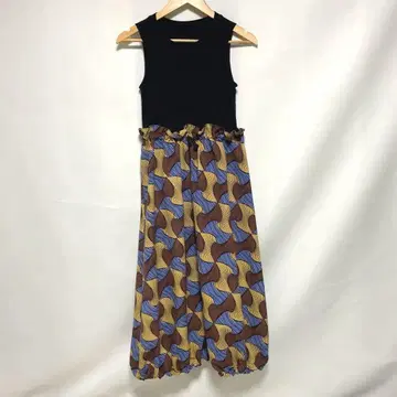 택 포함 AZUL 슬리브리스 롱 원피스