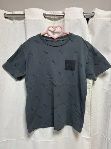 RVCA 루카 그린 전체 로고 티셔츠 S 사이즈