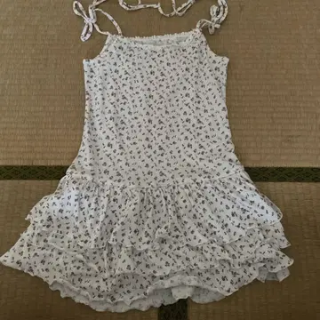 emmy 꽃무늬 프릴 원피스