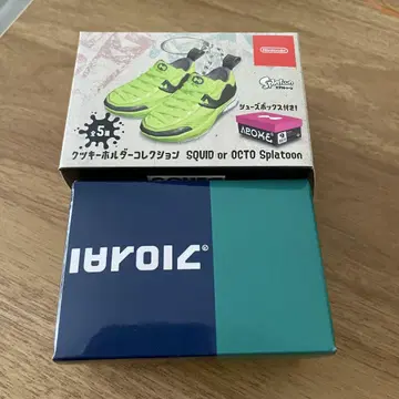 스프라툰 신발 키링