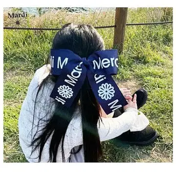 마르디메크르디 한국 리본 머리핀 헤어핀 모자 티셔츠 트레이닝복