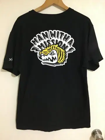 MAN WITH A MISSION 한신 타이거즈 콜라보 티셔츠