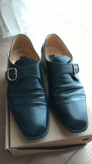 CAMPANILE 컴퍼니 블랙 가죽 몽크 스트랩 신발