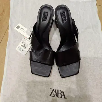 자라 블랙 뮬 약 7cm 힐