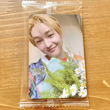 SHINee 오뉴 PERCENT CD 구매 혜택 트레이딩 카드