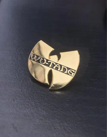 WU-TANG 핀 배지