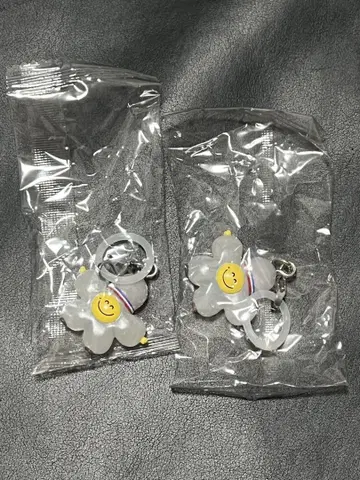treasure truz ROMY 가챠가챠 메지루시 액세서리