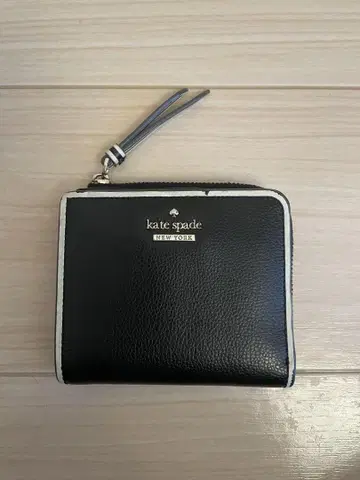 kate spade 두겹 지갑 블랙