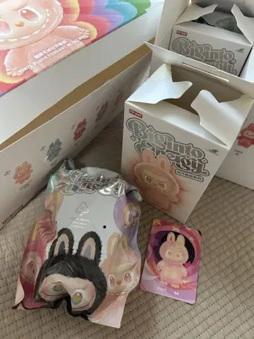 POP MART 에너지 가득! 러브브 로열티
