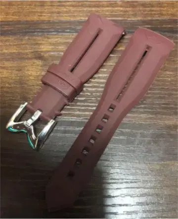 가가 밀라노 48mm 러버 벨트 브라운 크로노그래프 스프링 핑
