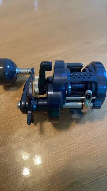 SHIMANO OCEA CONQUEST LIMITED 200HG