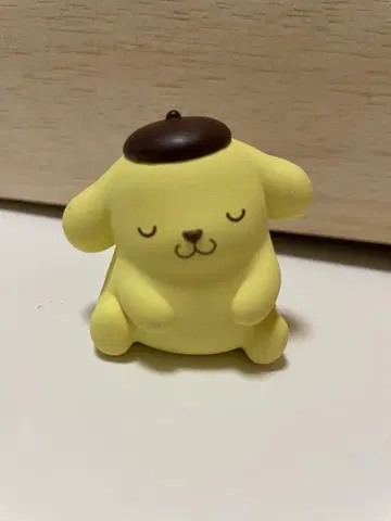 폼폼푸딩 캡슐 토이