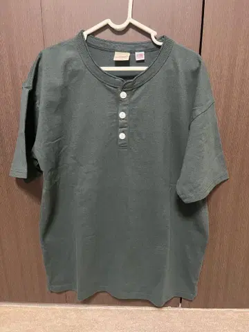 Goodwear 다크 그린 헨리넥 티셔츠 L 사이즈