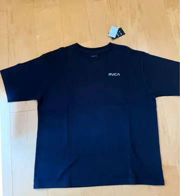 RVCA 네이비 티셔츠 백 프린트