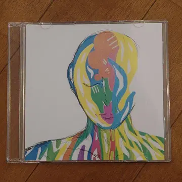 Mrs. GREEN APPLE 데모곡이 수록된 CD