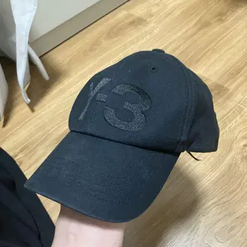 Y-3 블랙 야구 모자 OSFA