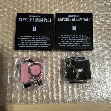 BTS CAPSULE ALBUM Vol.1 포토 카드 포함