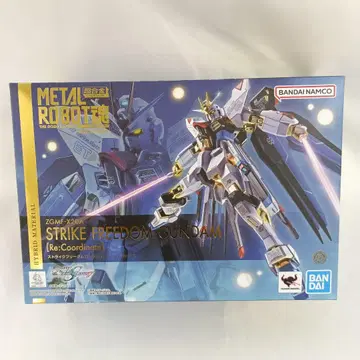 METAL ROBOT 스트라이크 프리덤 건담