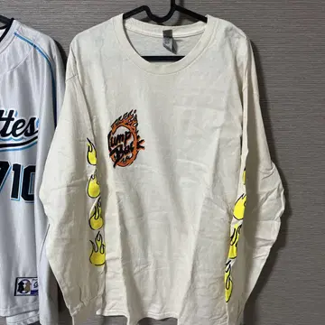 Hump Back 케르베로스 롱 T L 사이즈