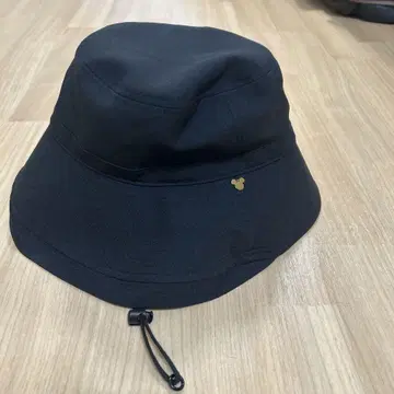 아웃도어 햇 (미키 모티브)