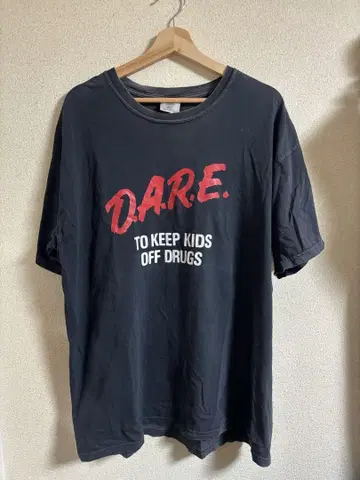 dare 티셔츠