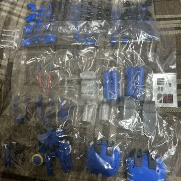 제쿠 츠바이 유니버셜 유닛 결품 있음