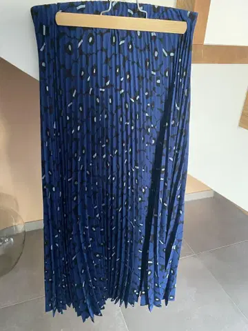 marimekko 네이비 플리츠 스커트 XS