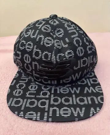 새상품급 New Balance 로고 프린트 캡