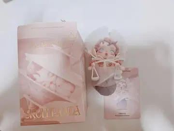 SKULLPANDA 팝 마트