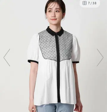 UNITED ARROWS 자수 숏 슬리브 블라우스