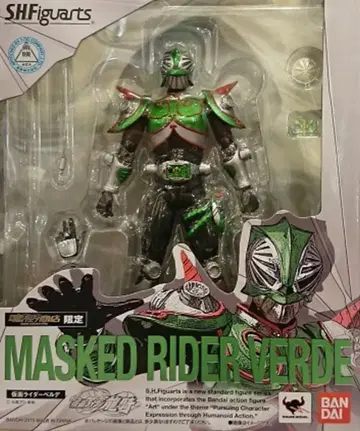 반다이 S.H.Figuarts 가면라이더 베르데