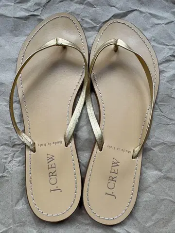 제이크루 J.CREW 골드 플립플랍 비치 샌들