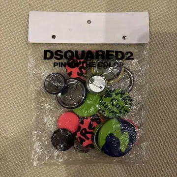 DSQUARED2 핀 배지 세트 약 15개입