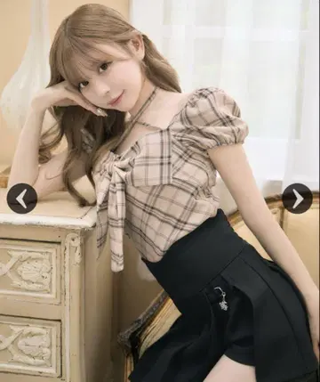 미셸 마카롱 깜짝 리본 블라우스 베이지 XS
