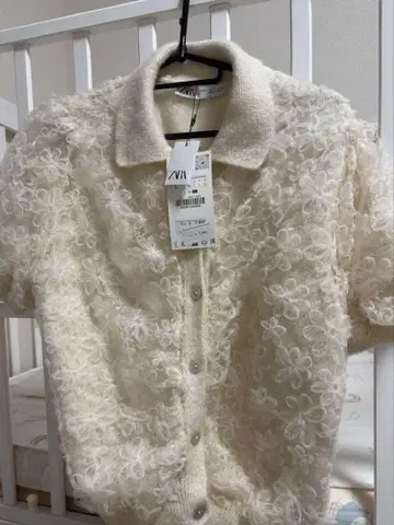 ZARA 레이스 스팽글 니트 탑 L