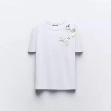 미사용 새상품 ZARA 큐빅 리본 티셔츠