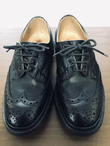 트리커스 버튼 Tricker's BOURTON UK5.5 새상품급