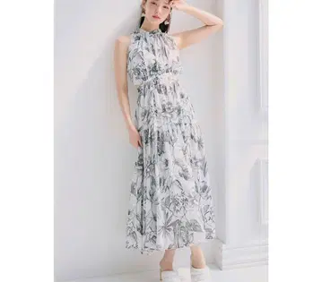 rienda 홀터넥 개더 플레어 원피스 여신 원피스