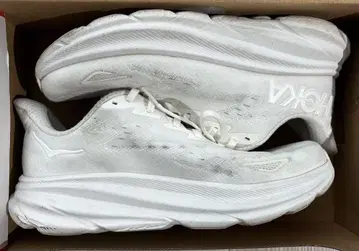 HOKA 호카 clifton9 클리프톤 9 화이트