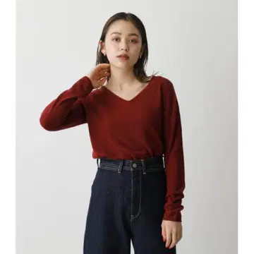 아줄바이마우지] V 넥 니트 앞뒤 반대 2way 심플 빨간색 계열