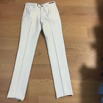 미사용 새상품 PTO1 per BEAMS 베이지 슬랙스