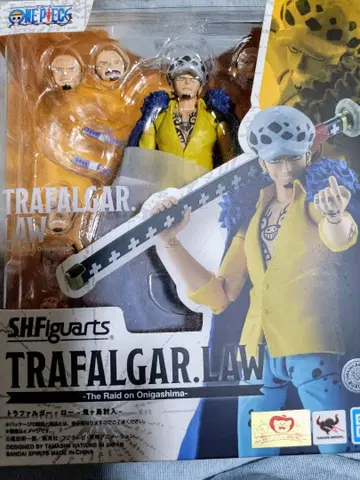 원피스 S.H.Figuarts 트라팔가 로 오니가시마 토우리