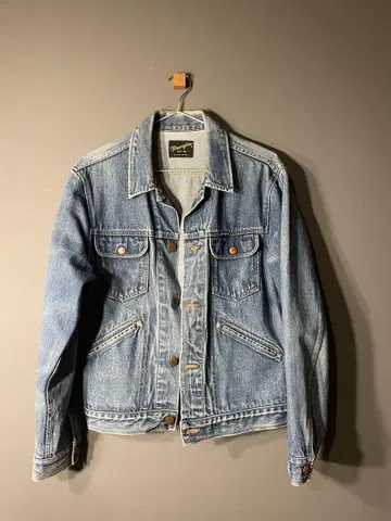 Wrangler 라이트 블루 데님 자켓