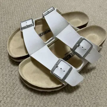 버켄스탁 화이트 샌들 37 24.0cm