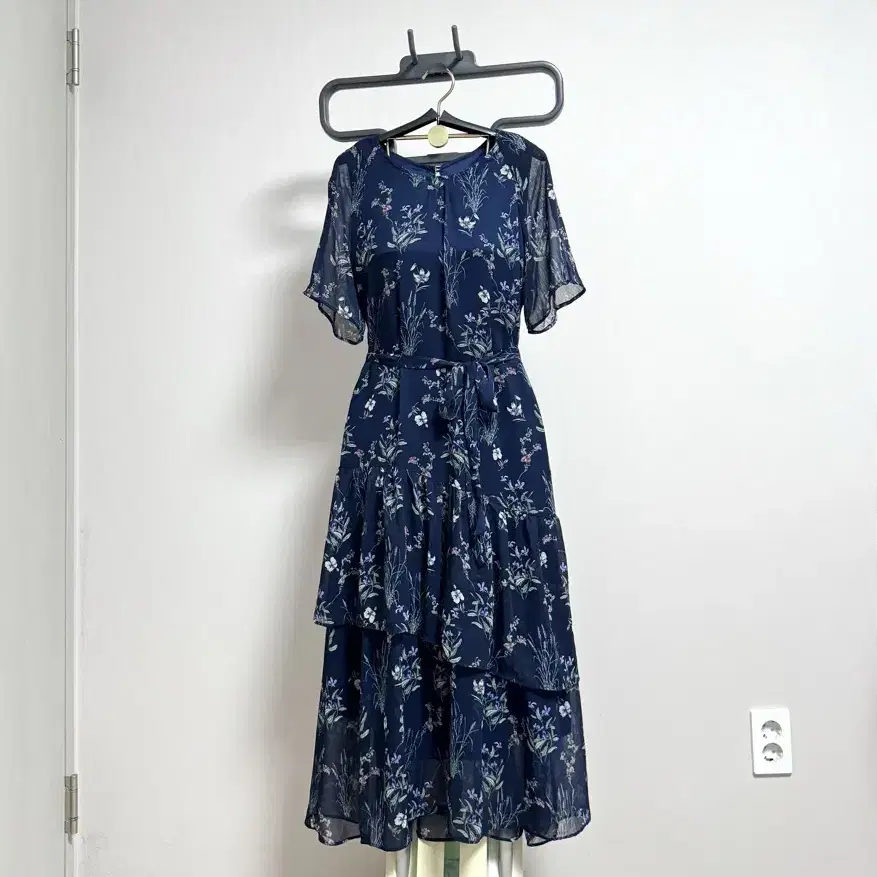 ★人気【GRACE U】Isabel Halter-Neck One-piece 4カラー★ ☆人気【GRACE U】Isabel Halter-Neck One-piece 4カラー