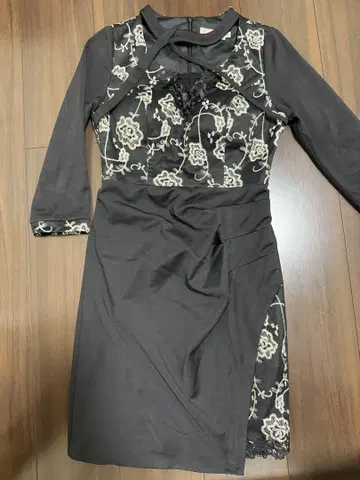 자수 블랙 긴팔 드레스