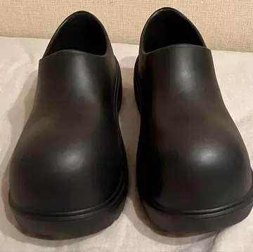 볼륨감 있는 부츠