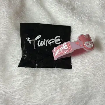 TWICE BABY LOVELYS 랜덤 축광 러버 밴드 허벅지