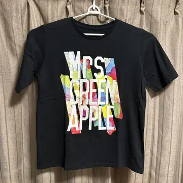 Mrs. GREEN APPLE MGA 빅 티셔츠 블랙