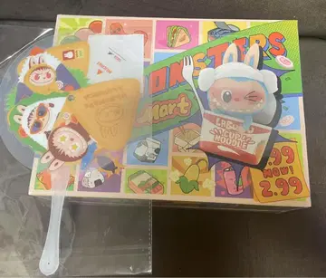 THE MONSTERS Wacky Mart 시리즈